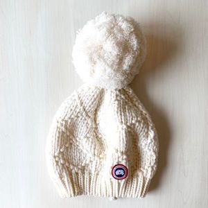 Canada Goose Brand New Knit Hat